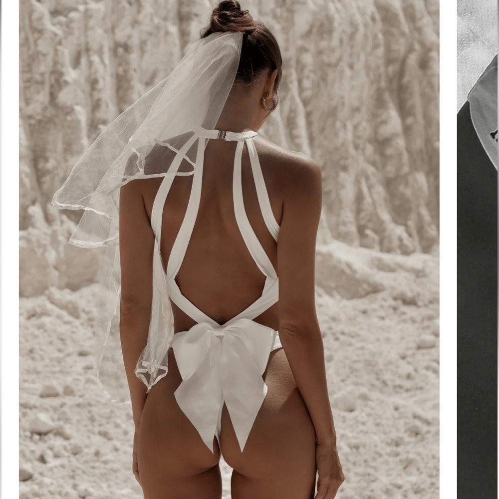 COPY - Bellisa - The Suit of Love